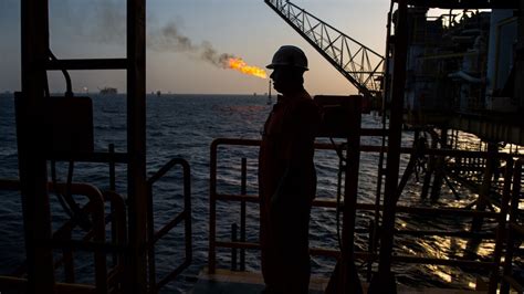 Reino Unido avanza en planes para explotar petróleo en las Islas ...