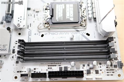 性價比白化板 ASUS 阿唷喂 Z790-AYW WIFI W 開箱 - Mobile01