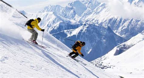 15 Best Places to Visit in June in India with RL Tours & Travels