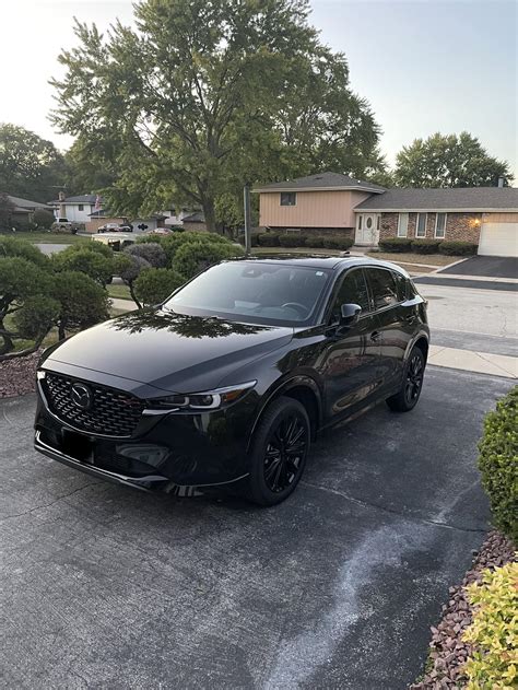 I love it in black but it's so hard to keep clean 🥲 : r/CX5