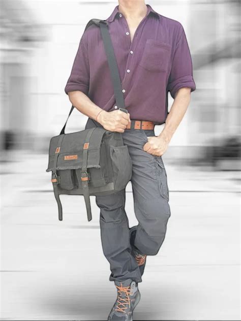 The House Of Tara Brown Unisex Laptop Messenger Bag | Canvas Zipper ...