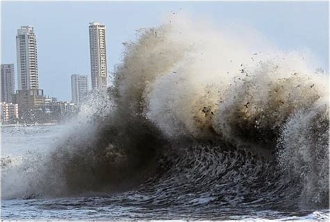 Cyclone Biparjoy: चक्रवात बिपारजॉय हुआ खतरनाक, 67 ट्रेनें रद्द की गईं ...