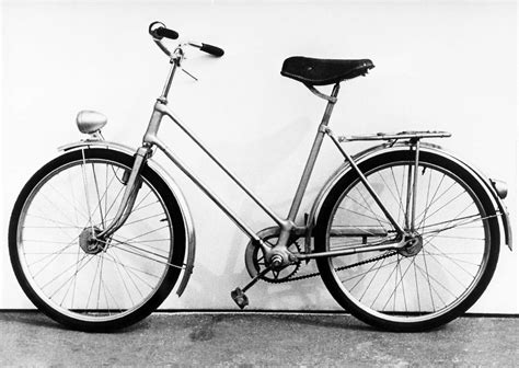 BMW cast aluminum bicycle - prototype (11/2020)