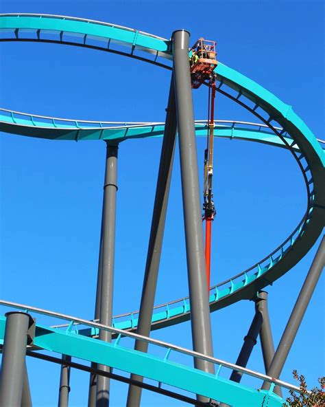 Six Flags Over Georgia | The biggest hiring event of the year is here ...