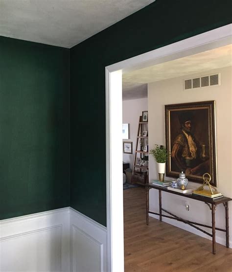 Hunter Green Wall Paint