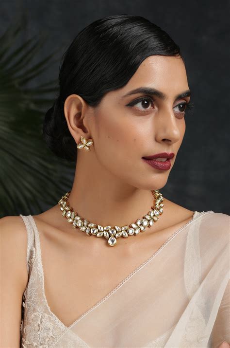 Parinitha Kundan Choker Necklace Set – Paisley Pop Shop
