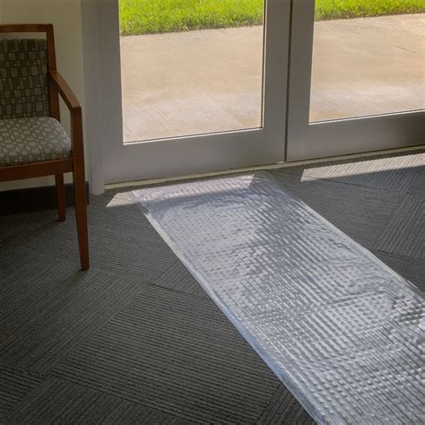 How Do You Keep Plastic Carpet Runners In Place | Homeminimalisite.com