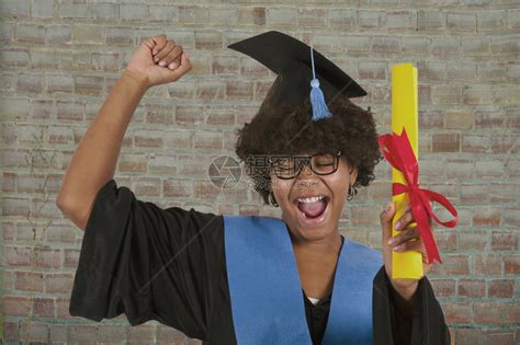 毕业证书和学位证书样式 -现代远程教育学院