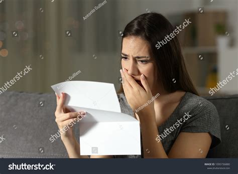 Sad Letter U 的图像结果