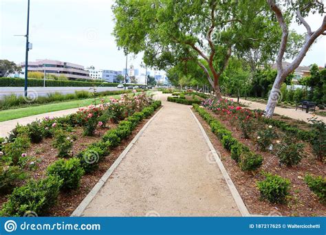 Beverly Hills California Beverly Garden Park En Santa Monica Blvd ...