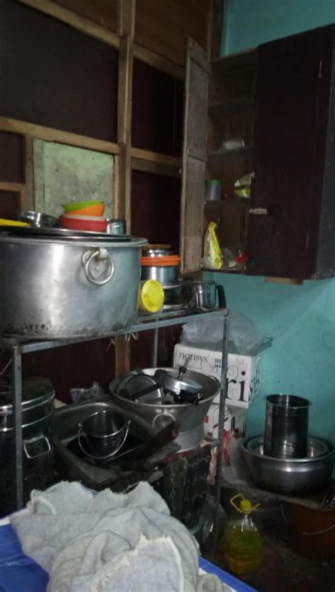 Vijay Hotel and Nadan kalavara, Kanjoor - Restaurant reviews