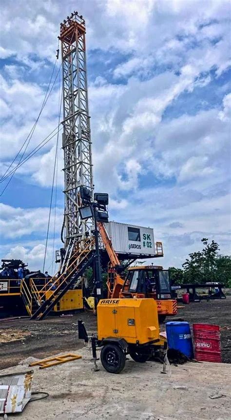 Mobile Lighting Tower - LT 9000, Without Generator Mobile Lighting ...