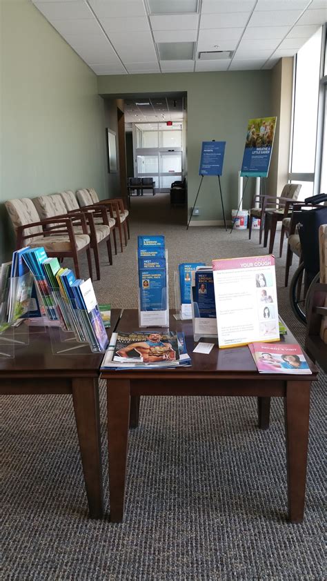 NORTHWESTERN MEDICINE IMMEDIATE CARE MCHENRY - 2507 N Richmond Rd ...