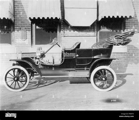 Image result for First Model T Ford 1908 Engine