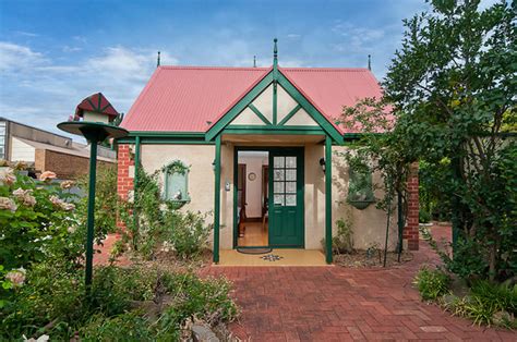 THE DOVE COTE (Barossa Valley/Tanunda, Australia) - B&B Reviews, Photos ...