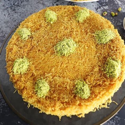 Kunafa (Knafeh) Recipe - Amira's Pantry