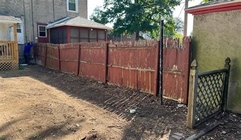 Expert Fence, Artificial Grass, Deck Company | Ergeon