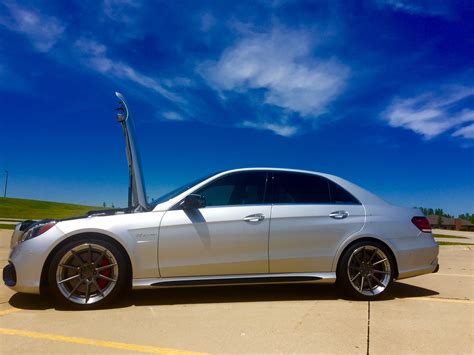 Отжимаем мерседес 100-200 — Mercedes-Benz E 63 AMG (W212), 5,5 л, 2014 года | тюнинг | DRIVE2