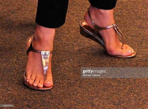 The best Danica McKellar feet pictures 🤩