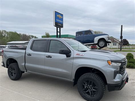 New 2023 Chevrolet Silverado 1500 LT Trail Boss Crew Cab Pickup in Blairstown IA, Belle Plaine ...