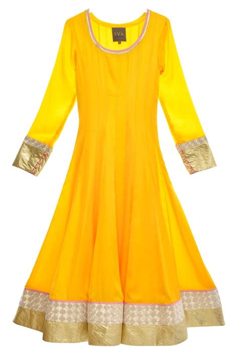 The hottest traditional wear at FNI 2016’s Vogue Loves stall | Vogue India