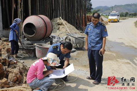 隆林公路养护中心开展公路用地非法种植农作物专项清理活动 - 公路 - 人民交通网