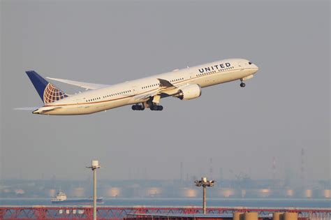 United Airlines Changes Terminal At Singapore Changi