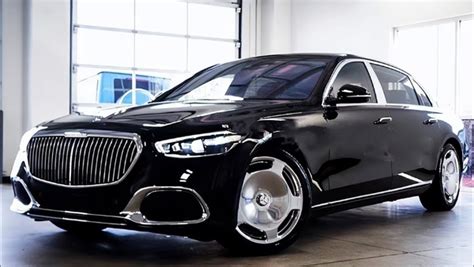 China: A car worth Rs 1.80 crore was used as a taxi, know how much ...