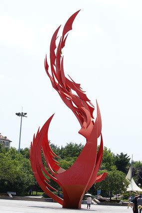 红色抽象飘带不锈钢景观雕塑 火焰红代表着生命_高端金属制品-站酷ZCOOL