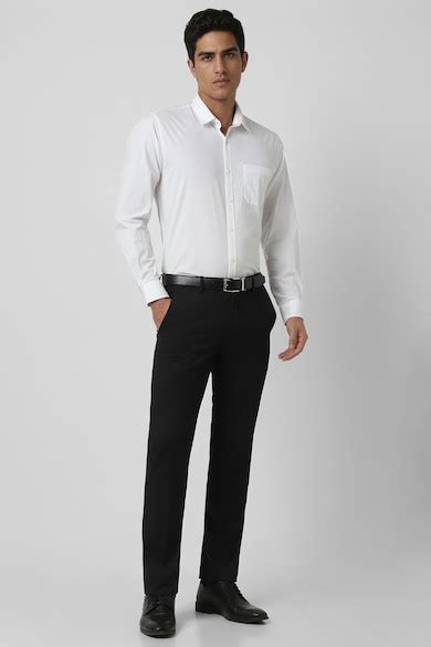 Buy Men Black Solid Slim Fit Trousers Online - 39831774 | Van Heusen