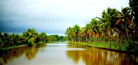 Kollam Backwaters Kerala- Kollam Backwaters of Kerala Travel Guide