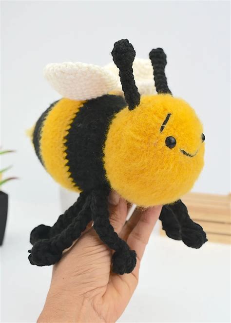 Image result for Crochet Bee Tutorial