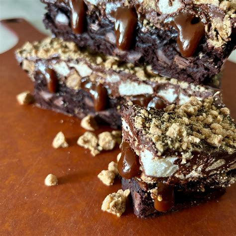 Salted Caramel Rocky Road Flourless Brownies – Eclipse Chocolate