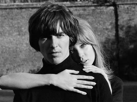 George Harrison and Pattie Boyd at Kinfauns, March 1965 (📸 Henry ...