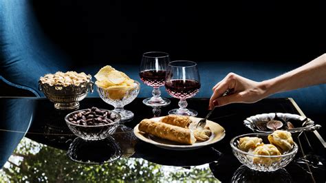 Downtown Culver City Restaurants | Bar & Dining | The Culver Hotel