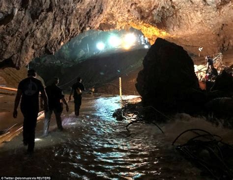 【深度】奇迹与神秘：泰国洞穴救援到底有多难？|界面新闻 · 天下