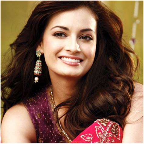 Dia Mirza Biography Profile Biodata Family Husband Son Daughter Father ...
