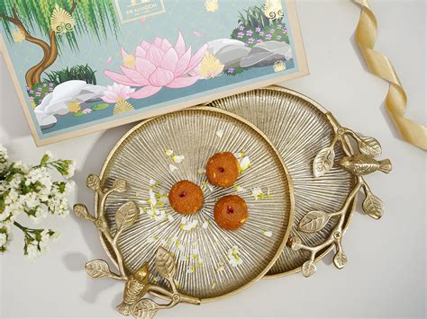 Facebook Pinterest Twitter