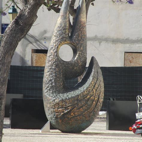 STORK STATUE IN THE COMMERCIAL CENTER OF FARO - All You Need to Know ...