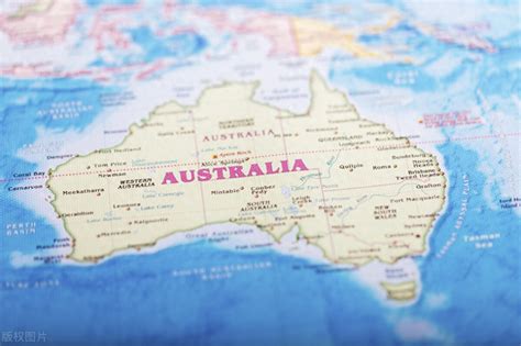 「澳洲留学学费」2022年澳洲留学一年30万够吗，澳洲本科留学花费介绍 – 下午有课