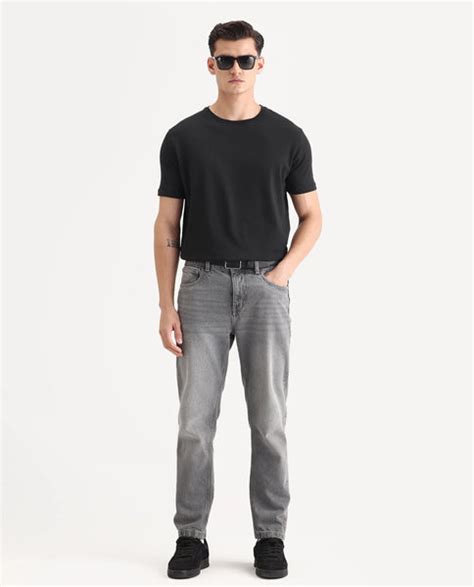 Rare Rabbit Men's Gis-1 Black Cotton Plain Slim Fit Half Sleeve Crew N