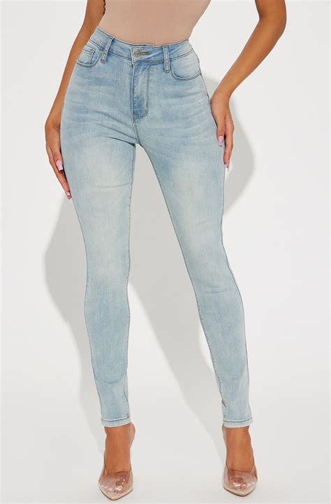 Imogene Sculpting Stretch Skinny Jeans - Light Wash | Fashion Nova