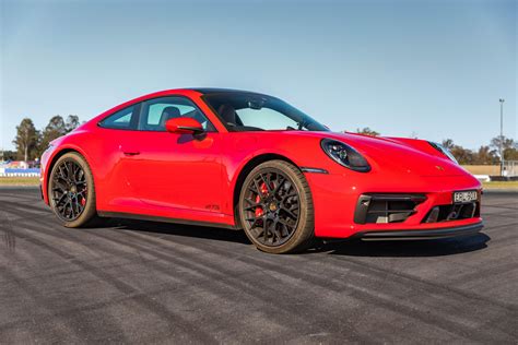 2023 Porsche 911 Carrera GTS performance review | CarExpert