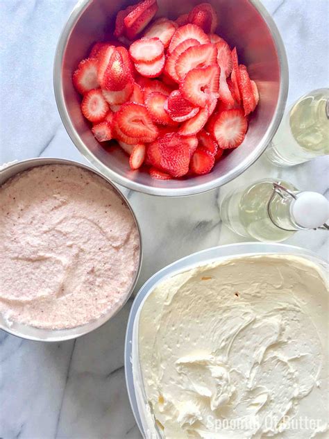 Image result for Using Simple Syrup On Cakes