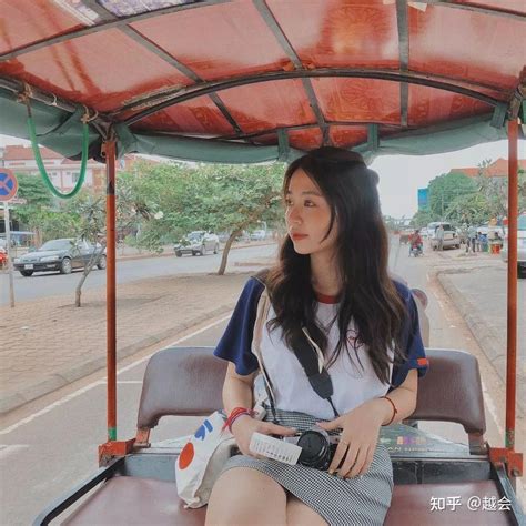 越南女孩在中国留学第二次获奖啥感觉？带大家去看举办的颁奖典礼 - YouTube