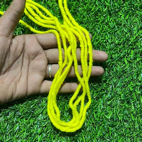 4 play Woolen thread lemon yellow 250 g – KnowHowArtCraft