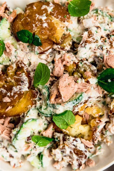 Ensalada Viral de Papas Crocantes con Atún - Cravings Journal