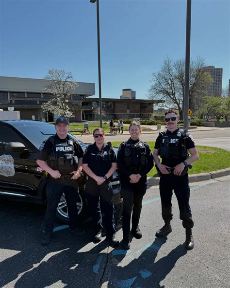 Farmington Hills Police Department (@officialfhpd) • Instagram photos and videos