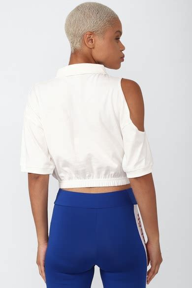 Reebok India Official | Reebok Women Crop Top Online at reebok.abfrl.in
