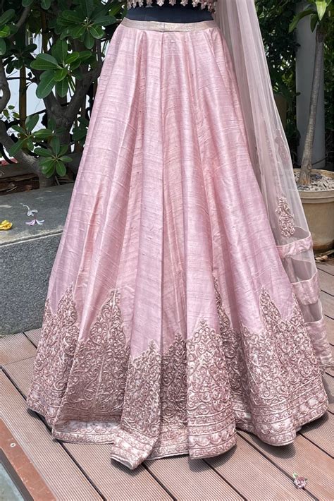 Pink embroidered bridal lehenga set – Kuro Clothing India
